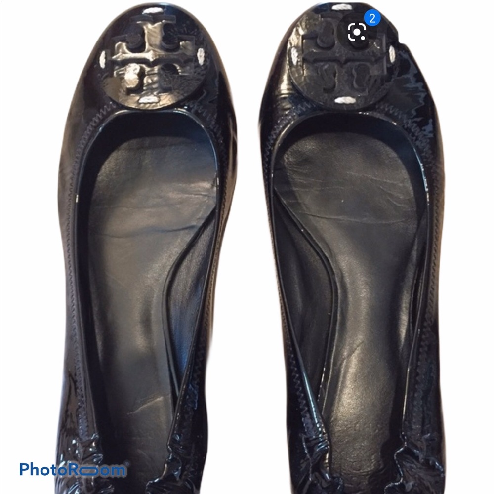 TORY BURCH PATENT REVA FLATS SIZE 7 🚫SOLD - Picture 2 of 3